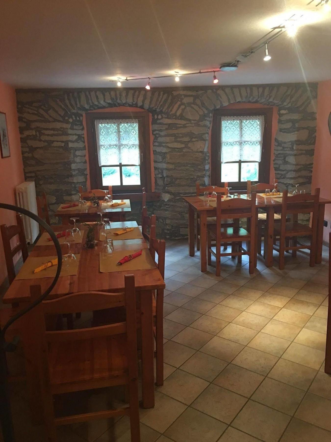 Auberge Lou Creton Di Lui Hostel Pontboset Bagian luar foto