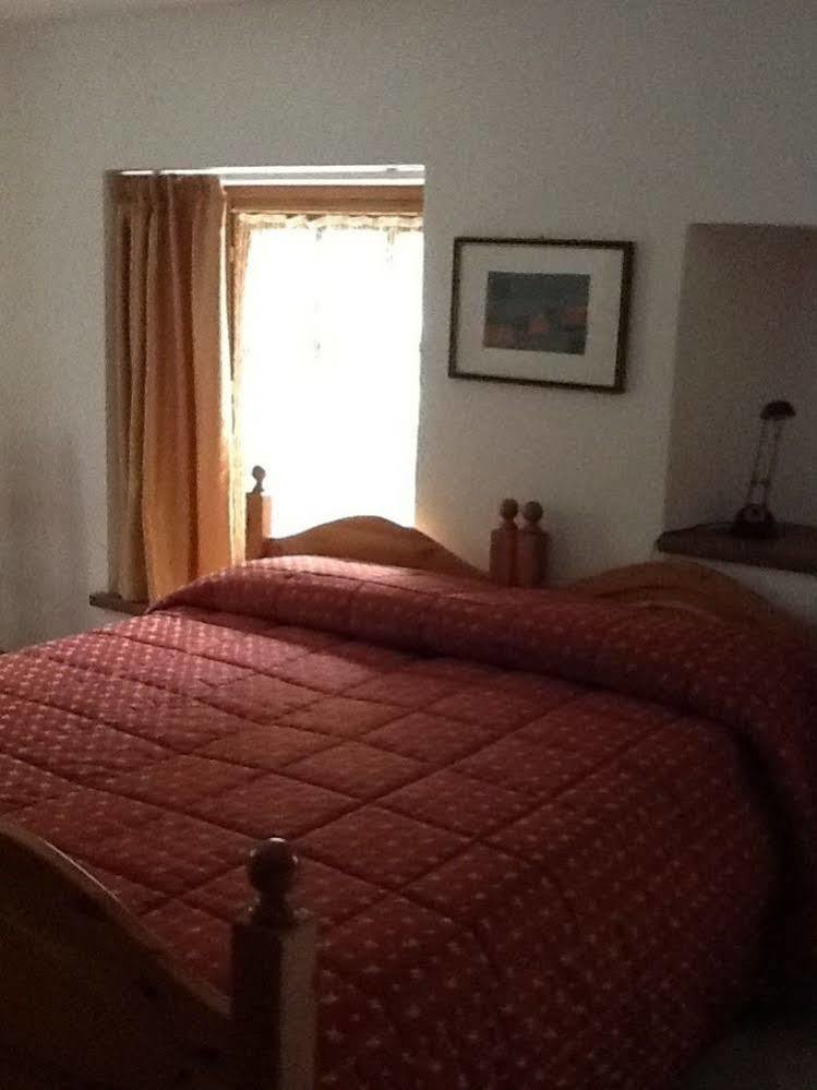 Auberge Lou Creton Di Lui Hostel Pontboset Bagian luar foto